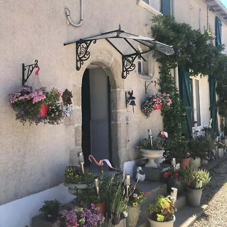 La Revaudiere 3* Бресюир